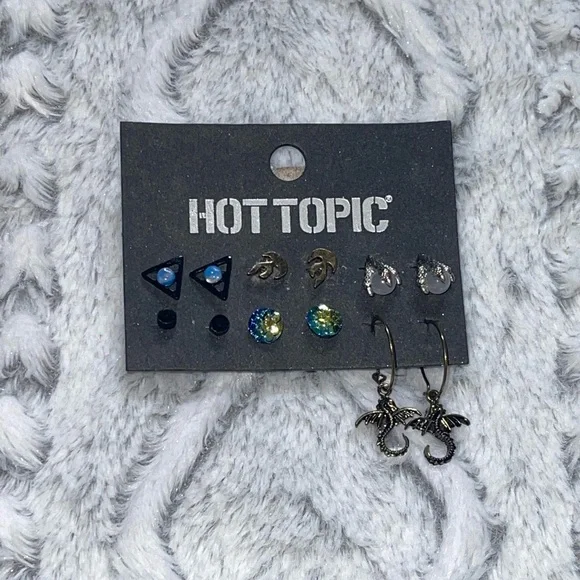 Hot Topic Dragon Earring Pack - Picture 1 of 2